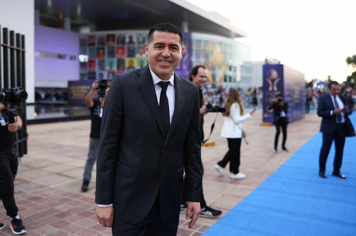 FOTO: Riquelme fue incluido en el Salón de la Fama del Fútbol Internacional