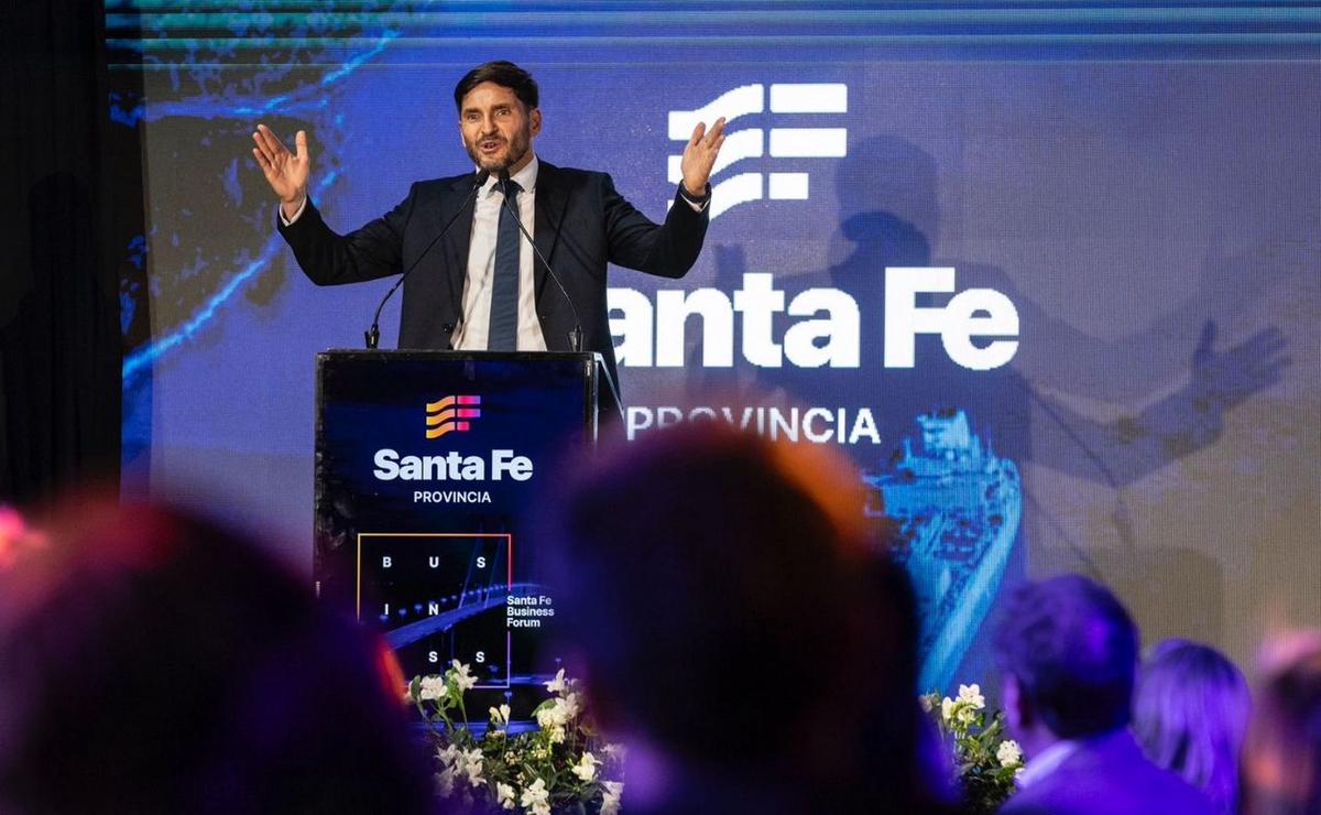 FOTO: Pullaro cerró el Santa Fe Business Forum: 