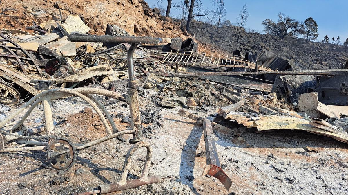 FOTO: El fuego devoró por completo una casa en El Durazno.